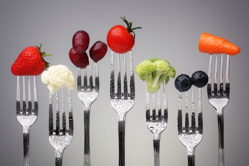 grapes tomatoes lettuce on a fork nutritionist how to restore healthy hormones with your fork