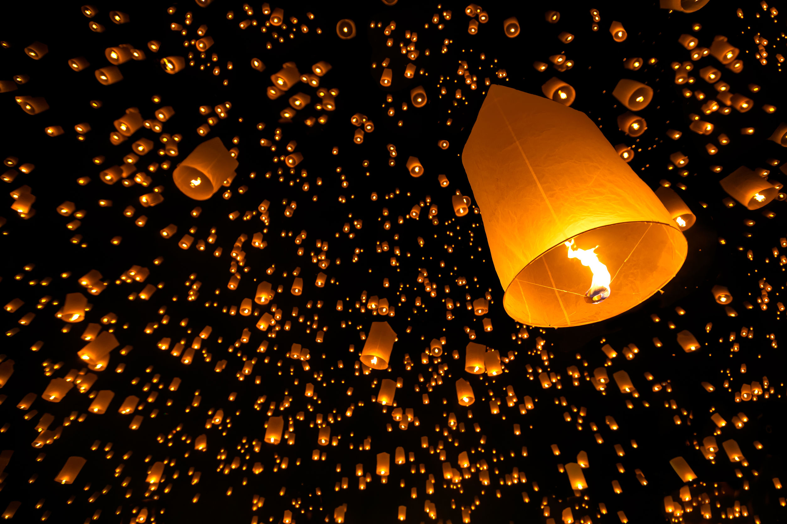 night sky lanterns 10 quotes to help you letting go