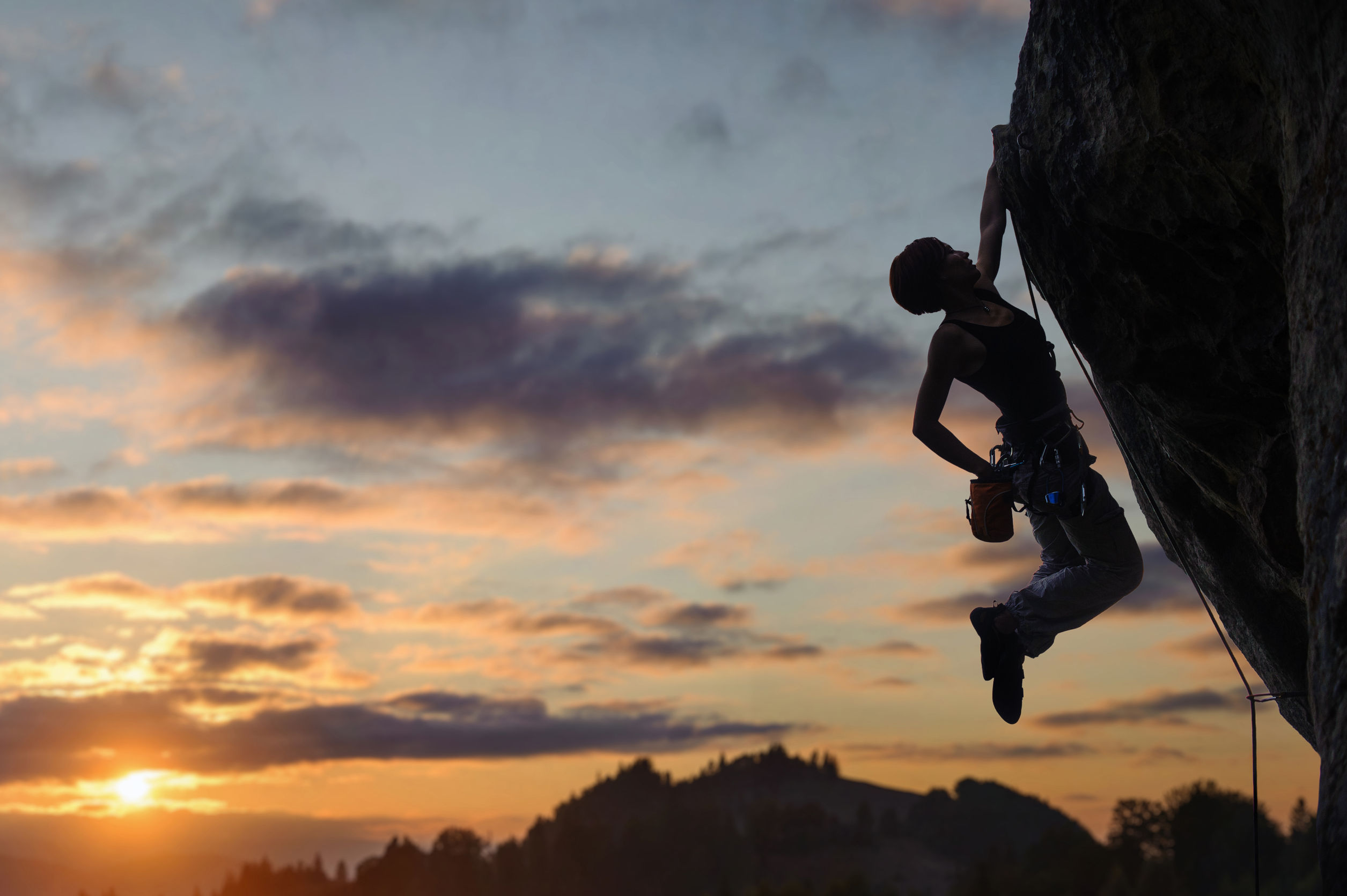 woman wall climbing building resilience how to build up your resilience