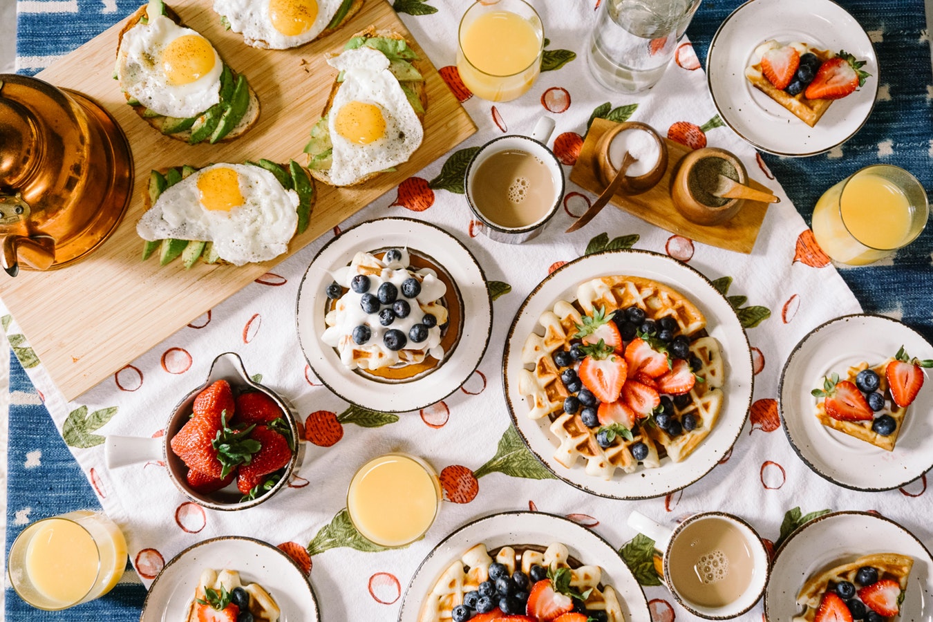 waffles pancakes berries coffee and eggs brunch lunch breakfast brunch keeping australians healthy