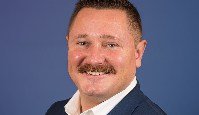 Dr Ken McGrath