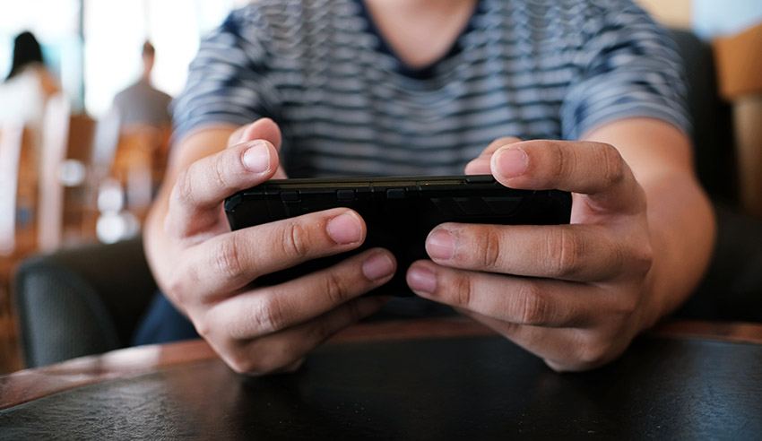 Playing on smartphone
