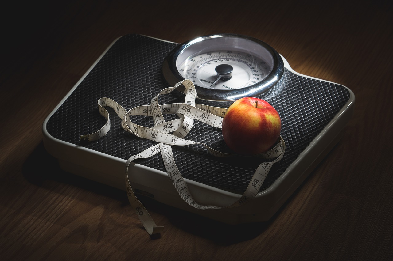 apples weight scale measuring tape obesity crisis in australia epidemic getting worse